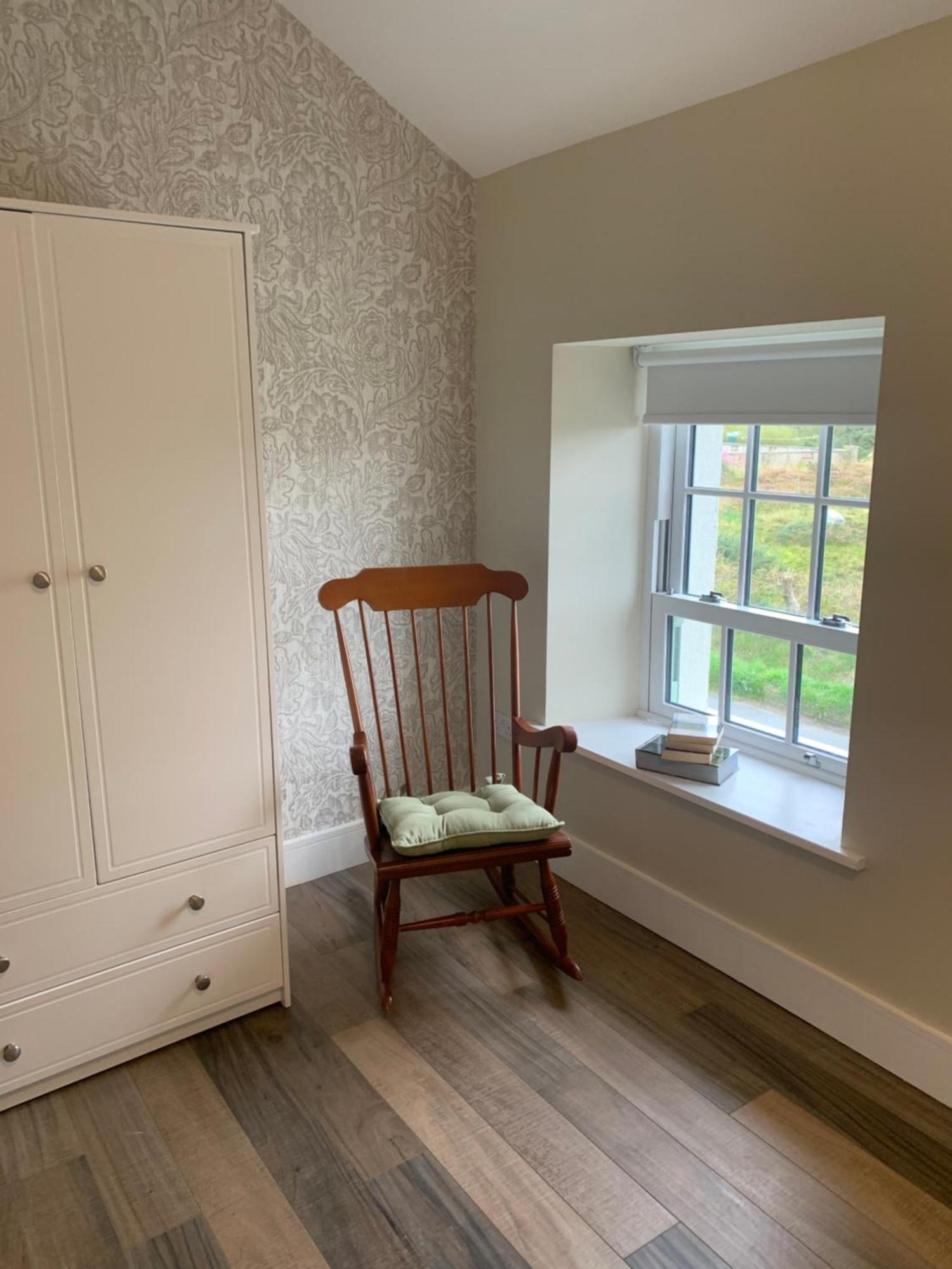 Old Post Office Apartment *